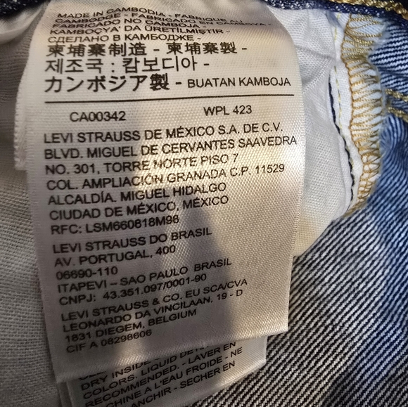 Levi's Button Fly Distressed Denim Shorts Ladies Size 28 - Picture 5 of 11